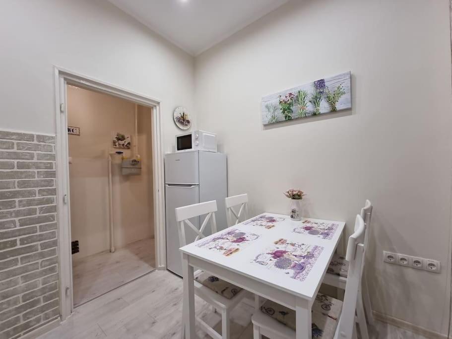 Vintage Apartman In City Center มิชโคลซ์ ภายนอก รูปภาพ